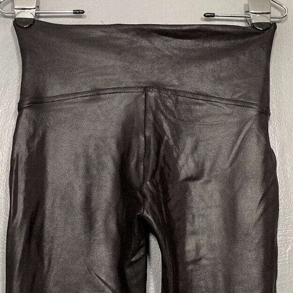 Spanx Size Large Black Faux Leather Leggings Slimming Shaping Ankle Cyber Goth - Picture 3 of 12